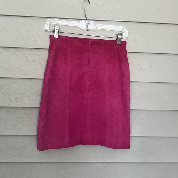 Vintage leather/ suede skirt size 6 - Picture 2 of 6